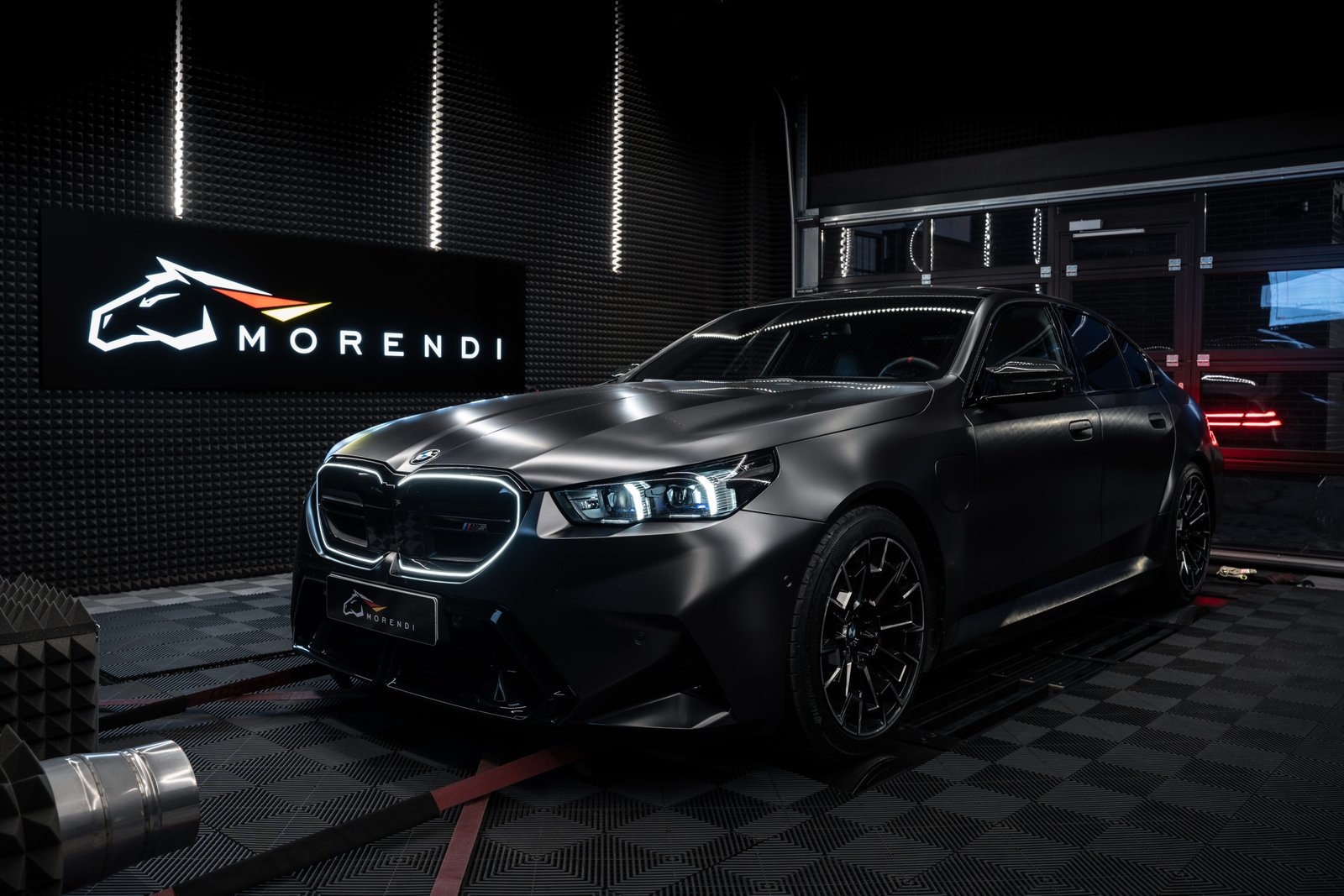 bmw m5 g90 front corner shot on dyno stand at morendi tuning in vilnius lithuania