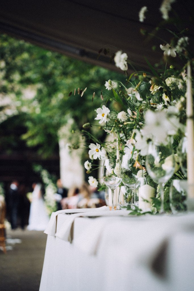 Wedding table reception decor in lithuania kaunas pazaislio vienuolynas